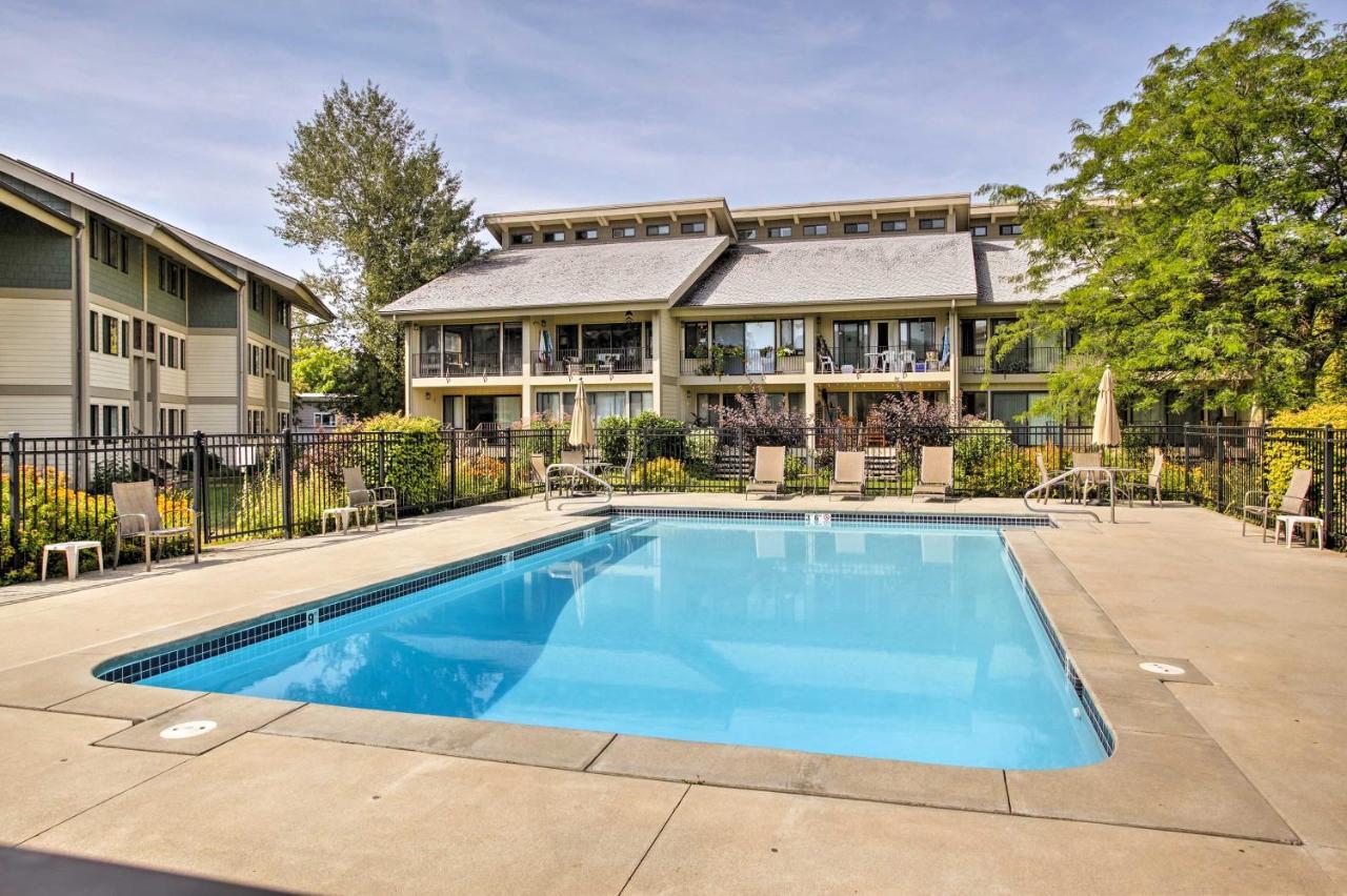 Lake Pend Oreille Condo With Porch And Mountain View! Sandpoint Zewnętrze zdjęcie